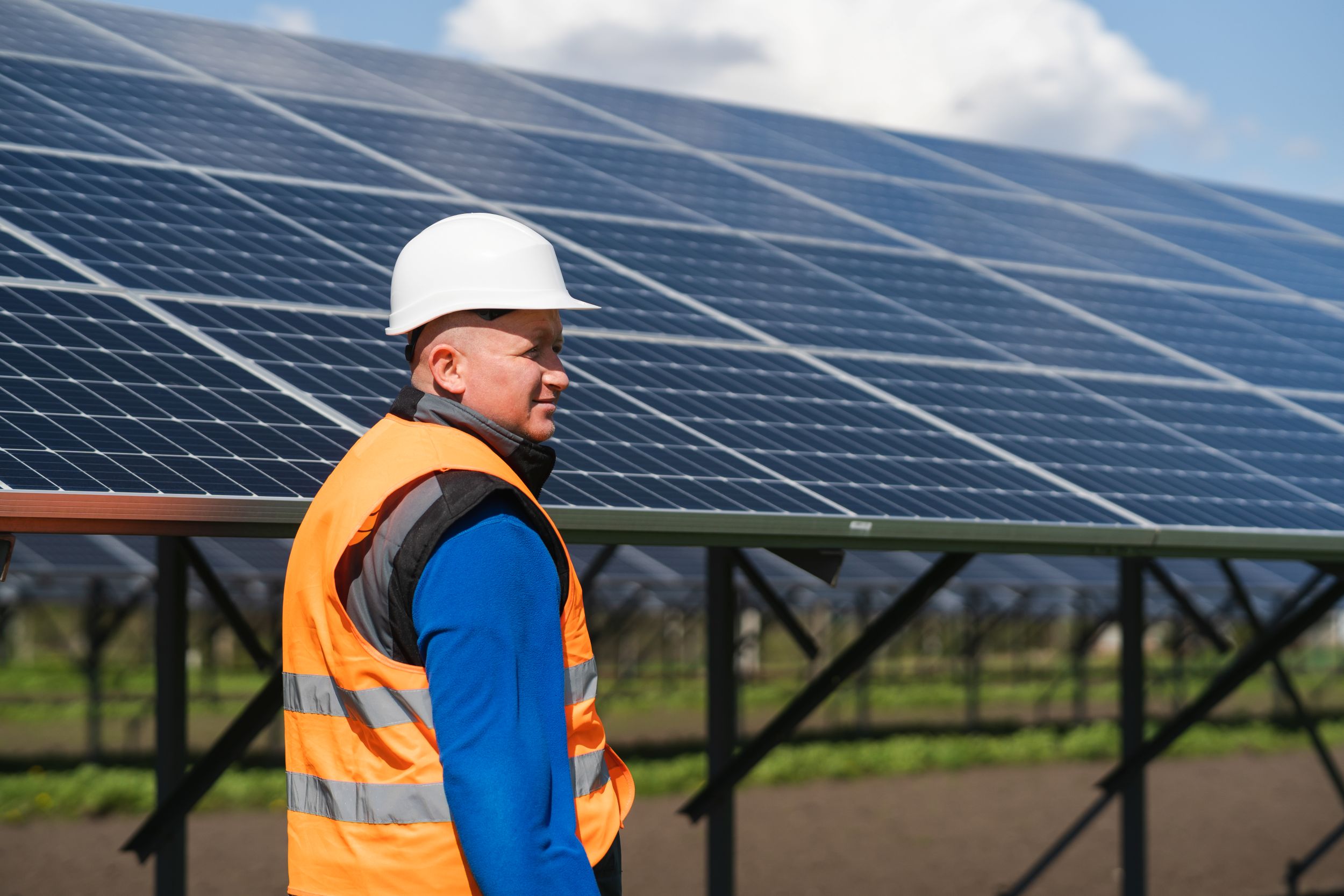 Advantage Capital Supports Dimension Energy’s Distributed Solar Expansion Across Five States